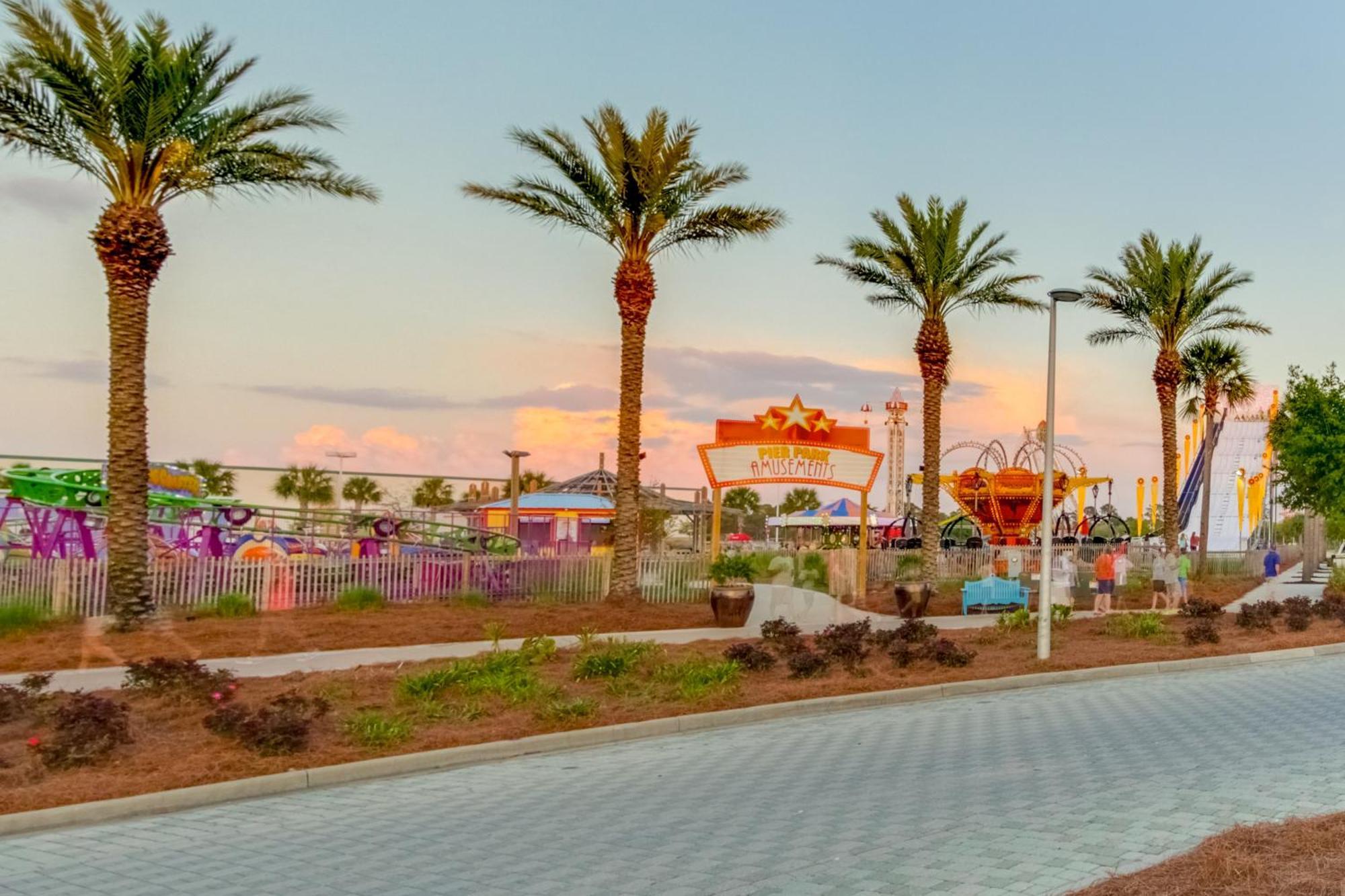 Emerald Isle Panama City Beach Room photo