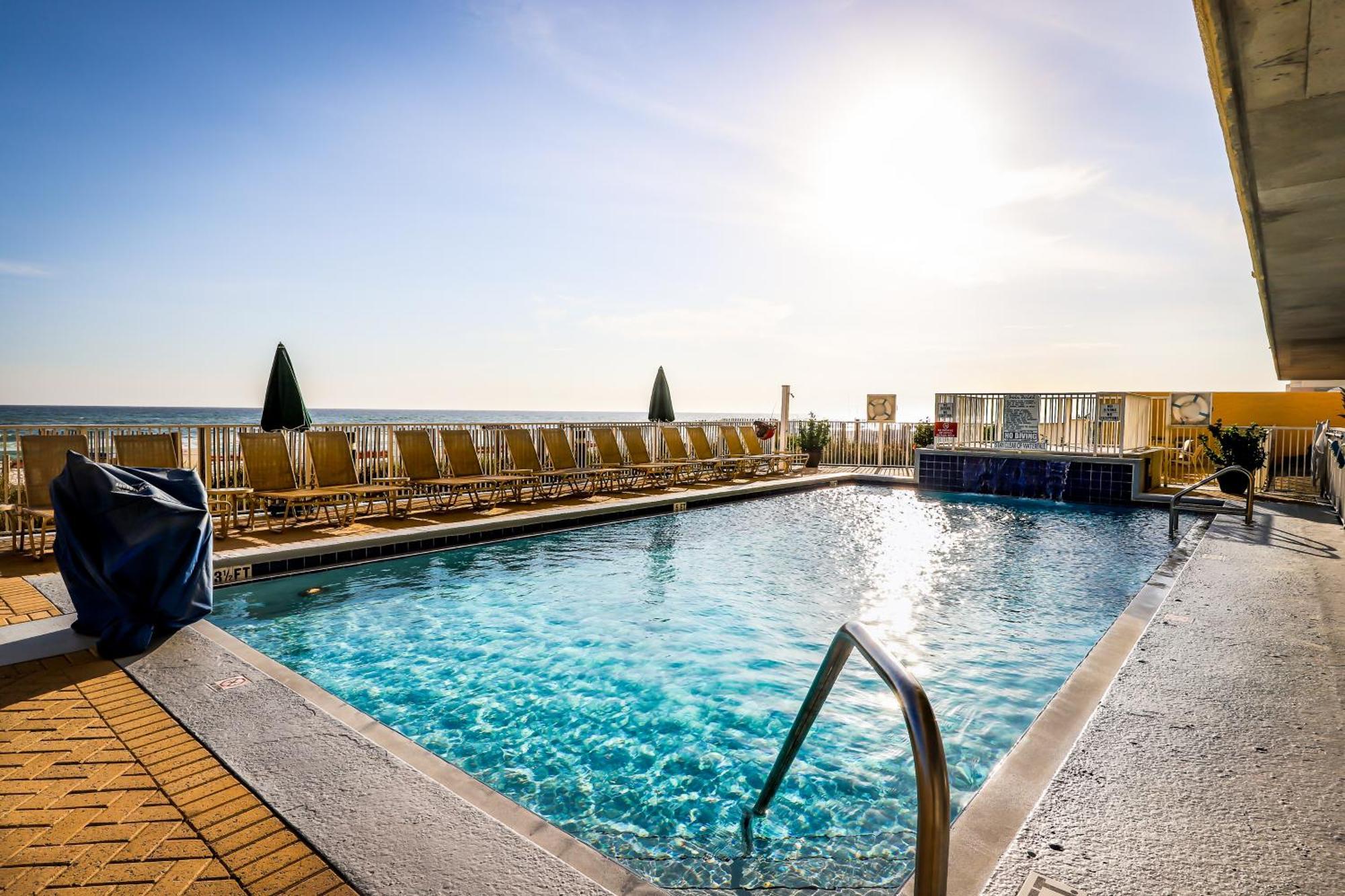 Emerald Isle Panama City Beach Room photo